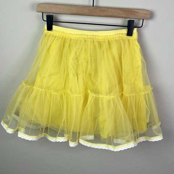 Mini Boden Mini Tiered Tulle Skirt - Picture 3 of 6